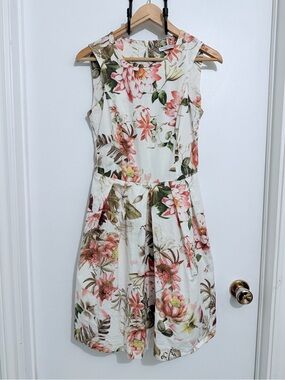 Sleeveless Floral Midi Dress in Cream and Pink - Frederick Ian (made in Italy)
